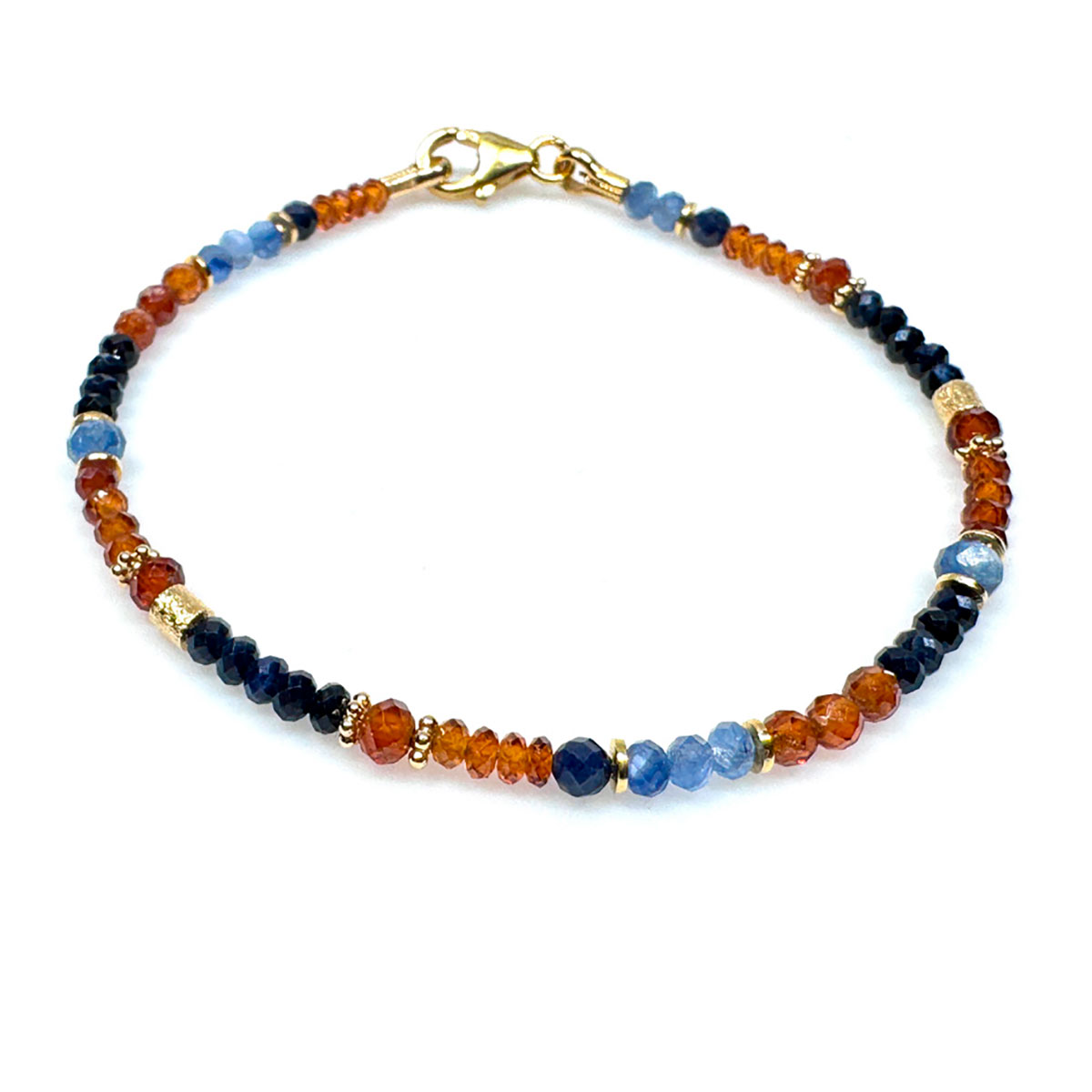 Armband mit Kyanit, Saphir, Hessonit